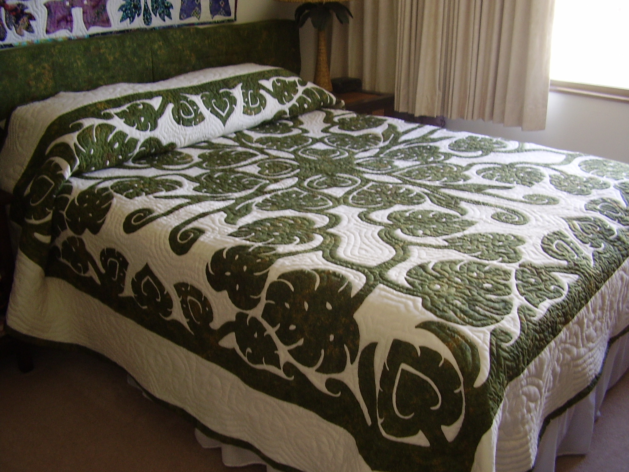Monsterra Quilt